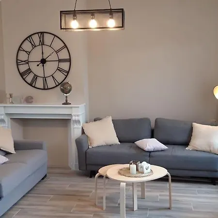 Chaleureux De Celouja * Marquise